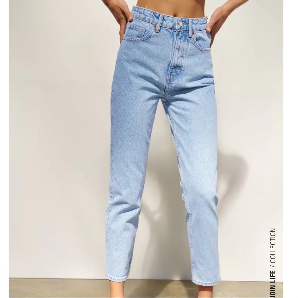 Zara Mom Fit Jeans